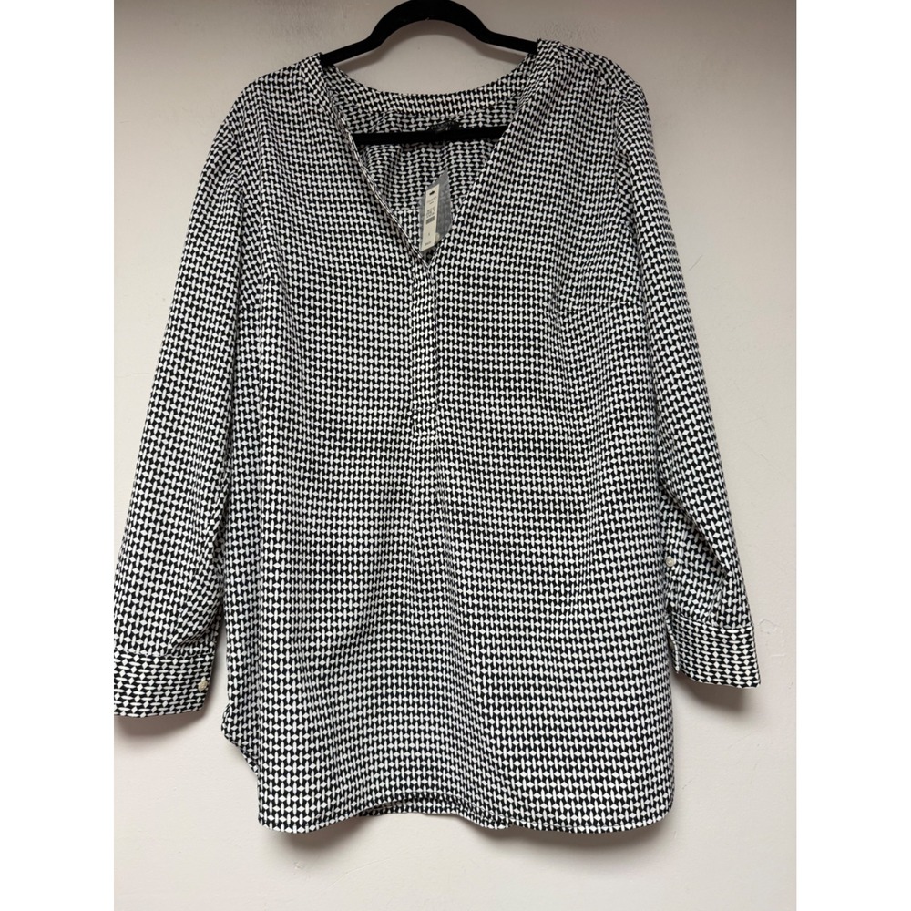 Talbots Blouse Women X Black White NEW Geometric Split Neck Tunic 1852753